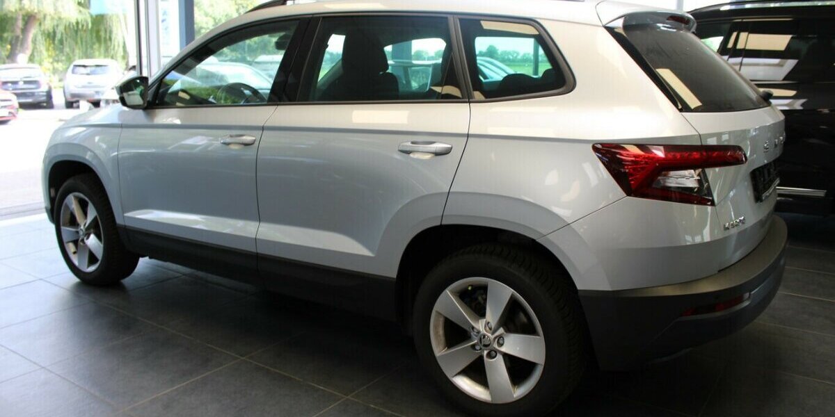 Skoda Karoq 1.5 TSI ACT DS 29.998 km 22.980 € Euskirchen 53881