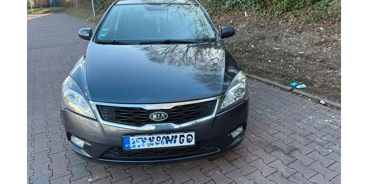 Kia ceed / Ceed 181.000 km 4.100 &euro; Mainz 55130