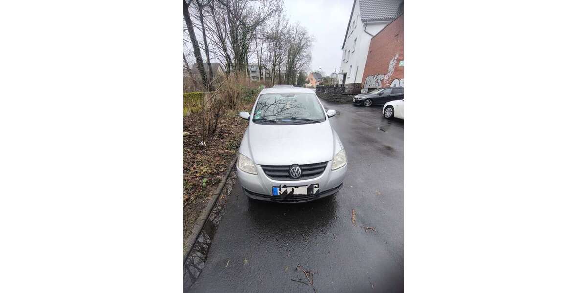 VW Fox 97.000 km 600 &euro; Königswinter 53639