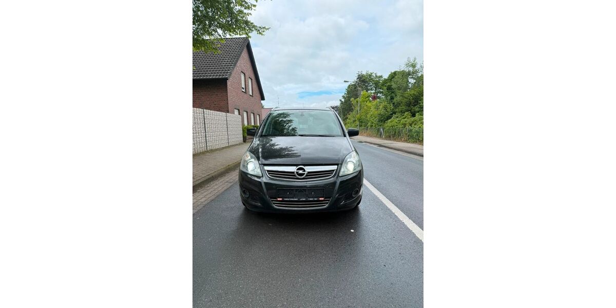 Opel Zafira 210.000 km 2.700 &euro; Westoverledingen 26810