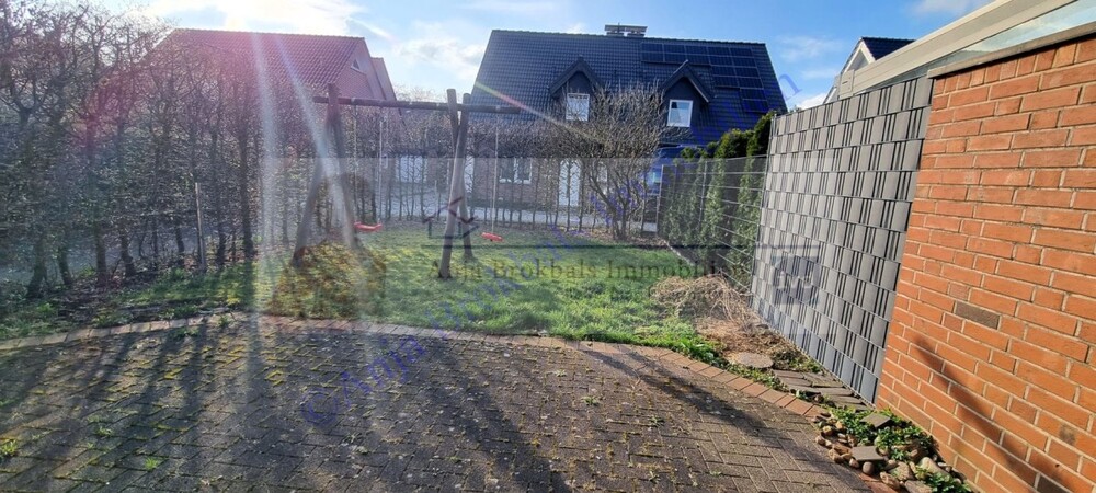 Platz für Auto und Motorrad: DHH, gr. Garage, ruhige Innenstadtlage - provisionsfrei für Käufer in Gütersloh - Doppelhaushälfte Gütersloh | Angebot:26794429
