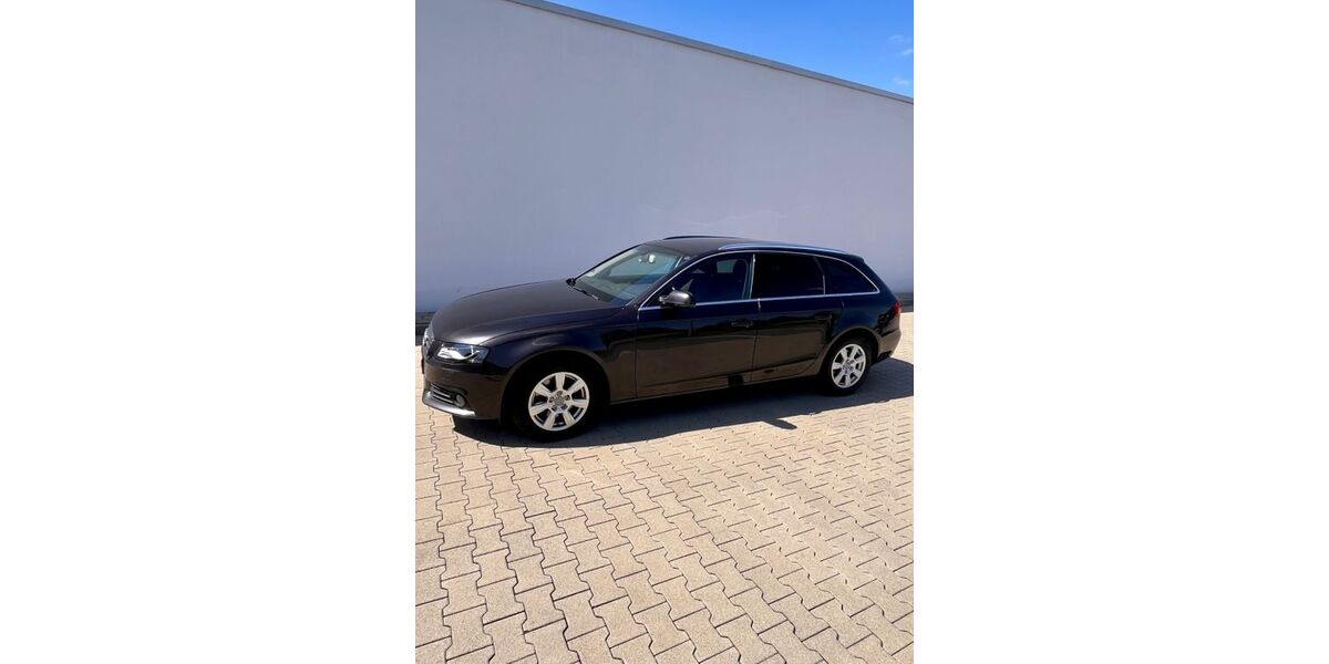 Audi A4 195.000 km 6.690 &euro; Aschersleben 06449