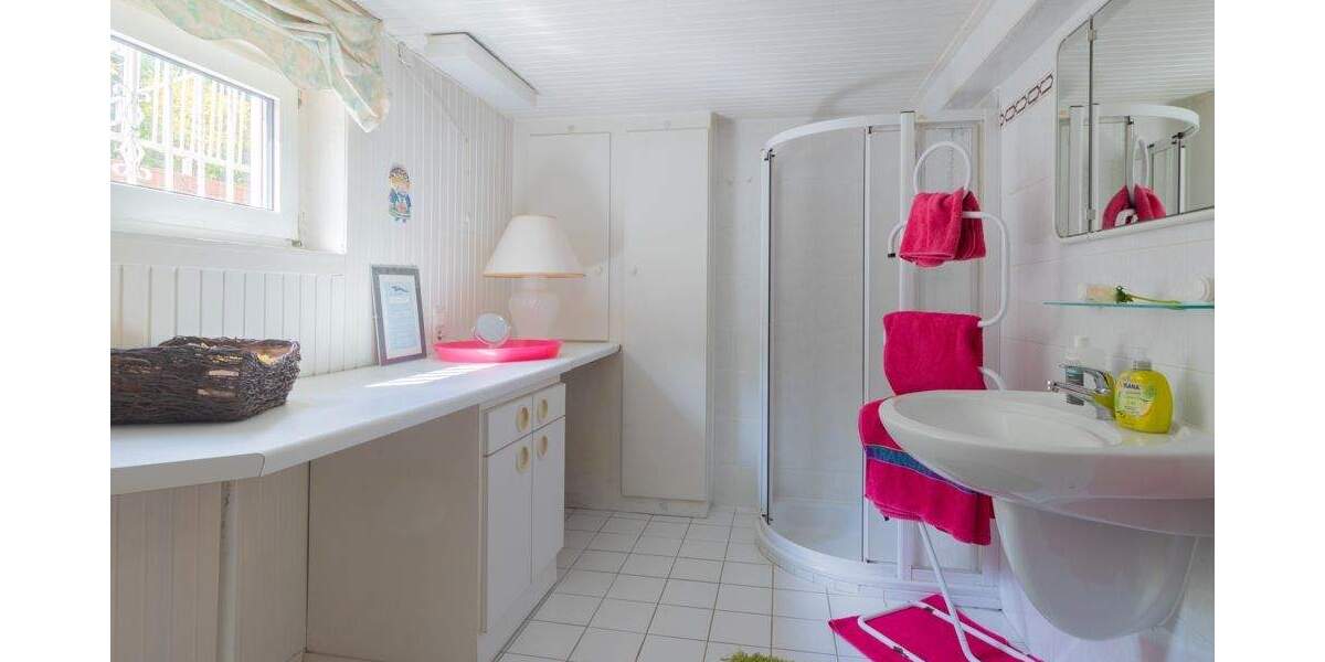 Einfamilienhaus Lauenburg - 3 Zimmer, 121 m&sup2;, 299.000&euro; | Angebot:25796488