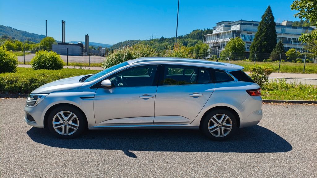 Renault Megane 89.500 km 10.400 &euro; Todtmoos 79682