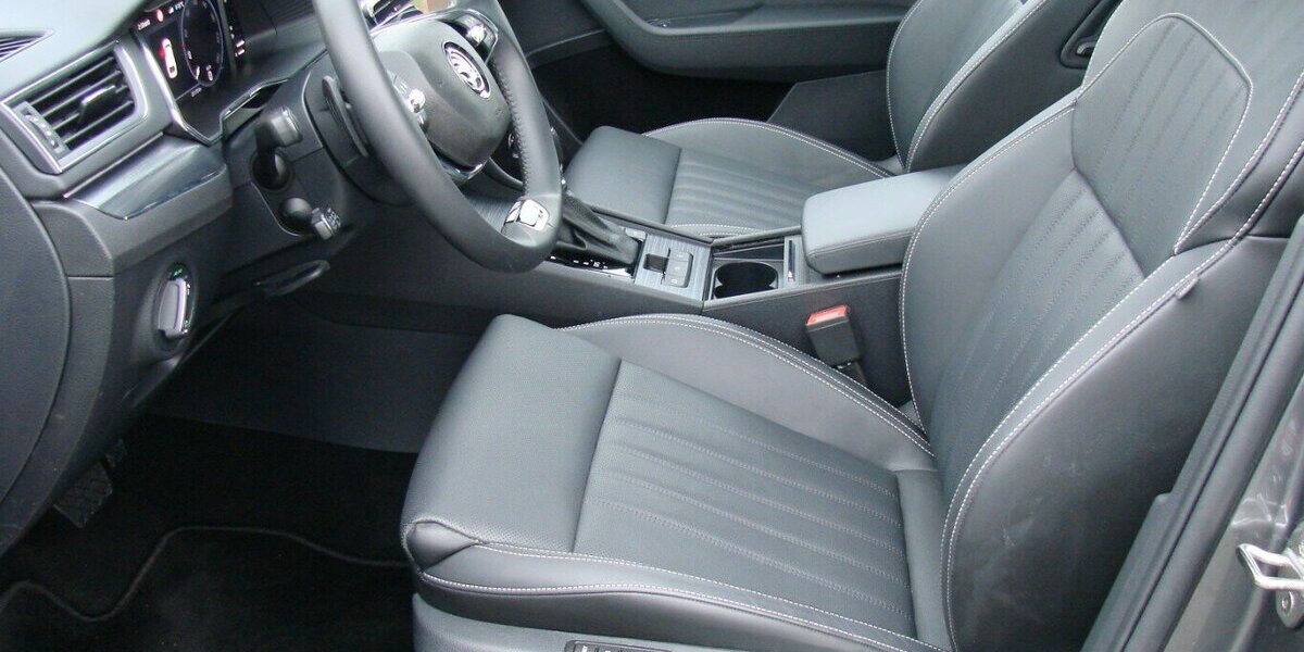 Skoda Superb 2.0TDI Style Pano ACC Columbus Standheizung 26.128 km 34.980 &euro; Falkensee 14612