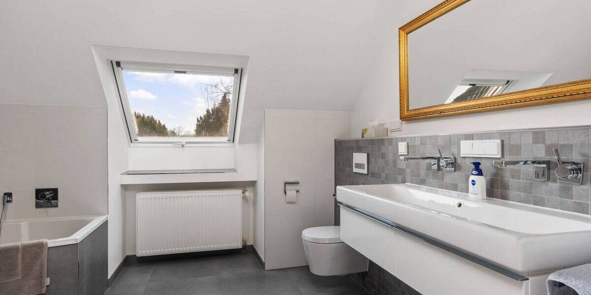 Doppelhaushälfte Stuhr Seckenhausen - 6 Zimmer, 299 m&sup2;, 695.000&euro; | Angebot:25968746