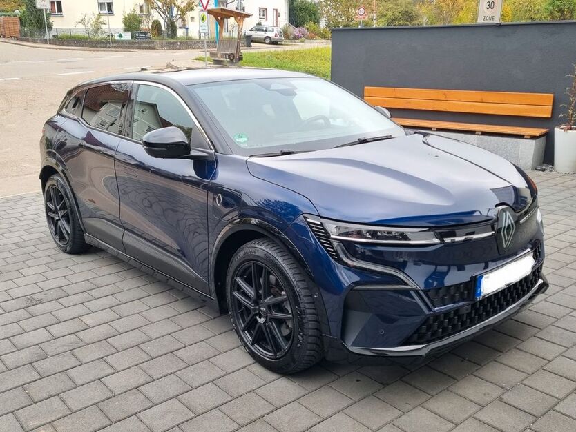 Renault Megane E-TECH 32.211 km 33.000 € Deisslingen 78652