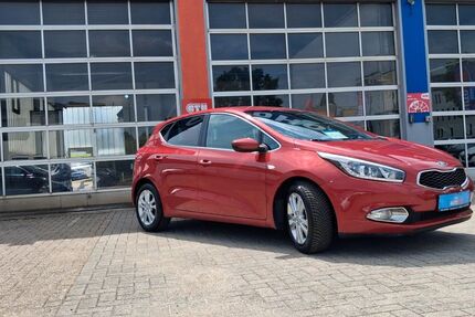 Kia ceed / Ceed 108.000 km 6.699 &euro; Osnabrück 49090