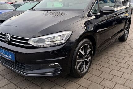VW Touran 206.000 km 21.900 &euro; Dachau (bei München) 85221