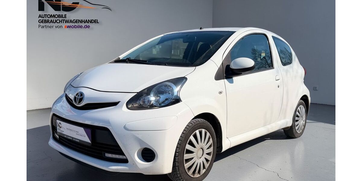Toyota Aygo (X) 209.000 km 1.999 &euro; Seesen 38723