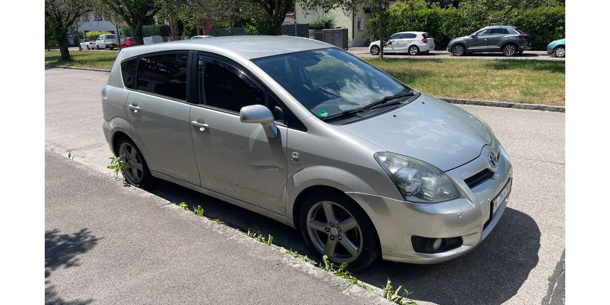 Toyota Corolla Verso 195.000 km 2.450 &euro; münchen 80935
