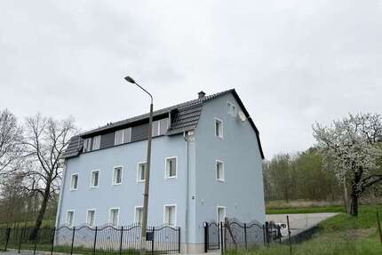 Wohnung zum Mieten in Bannewitz 975 € 97.96 m²