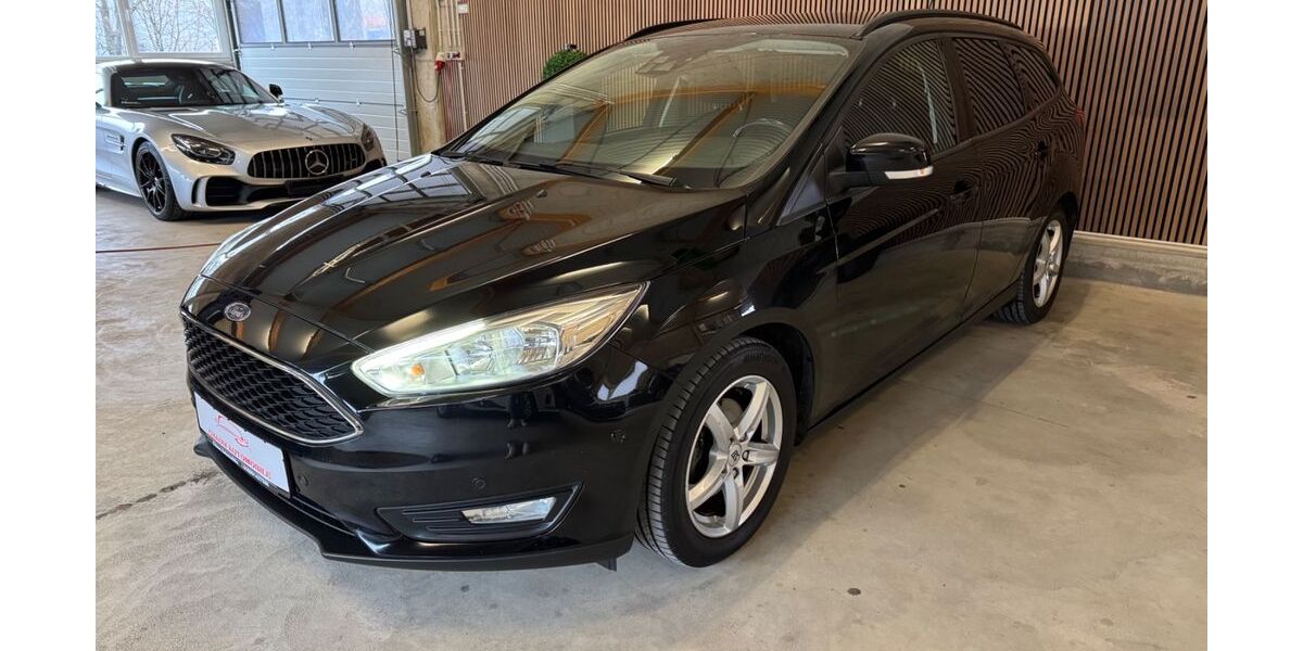 Ford Focus 122.569 km 7.799 € Horhausen 56593