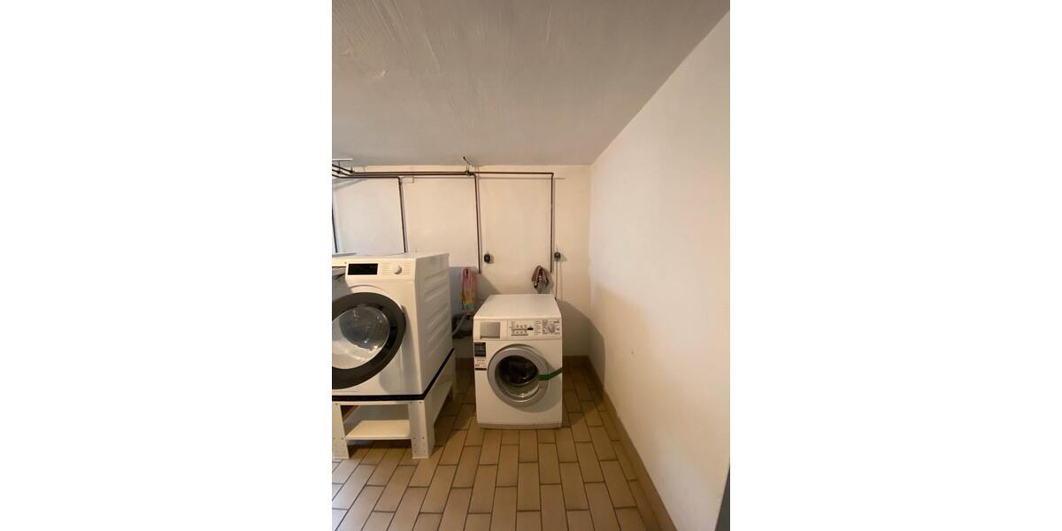 Hochparterre Büdingen - 3 Zimmer, 78 m&sup2;, 200.000&euro; | Angebot:27016006
