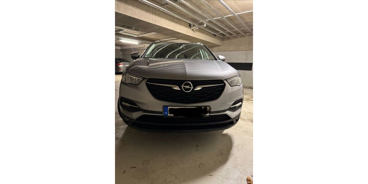 Opel Grandland (X) 137.742 km 11.499 &euro; Berlin 12555