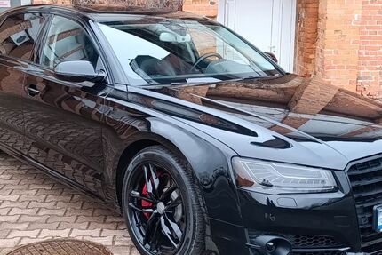 Audi A8 166.000 km 25.999 &euro; Gorlitz 02826