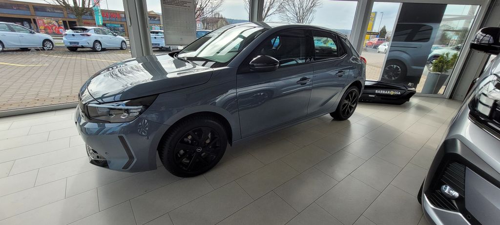 Opel Corsa 4.000 km 17.800 &euro; Artern 06556