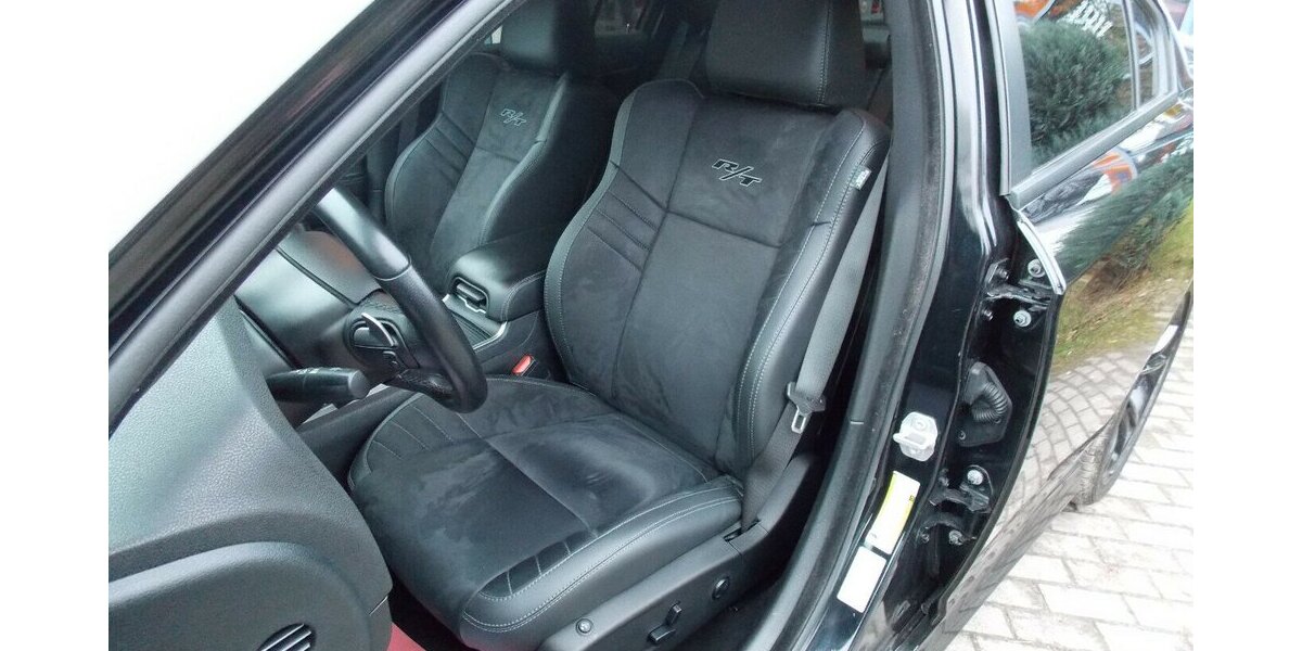 Dodge Charger 5,7 Hemi 