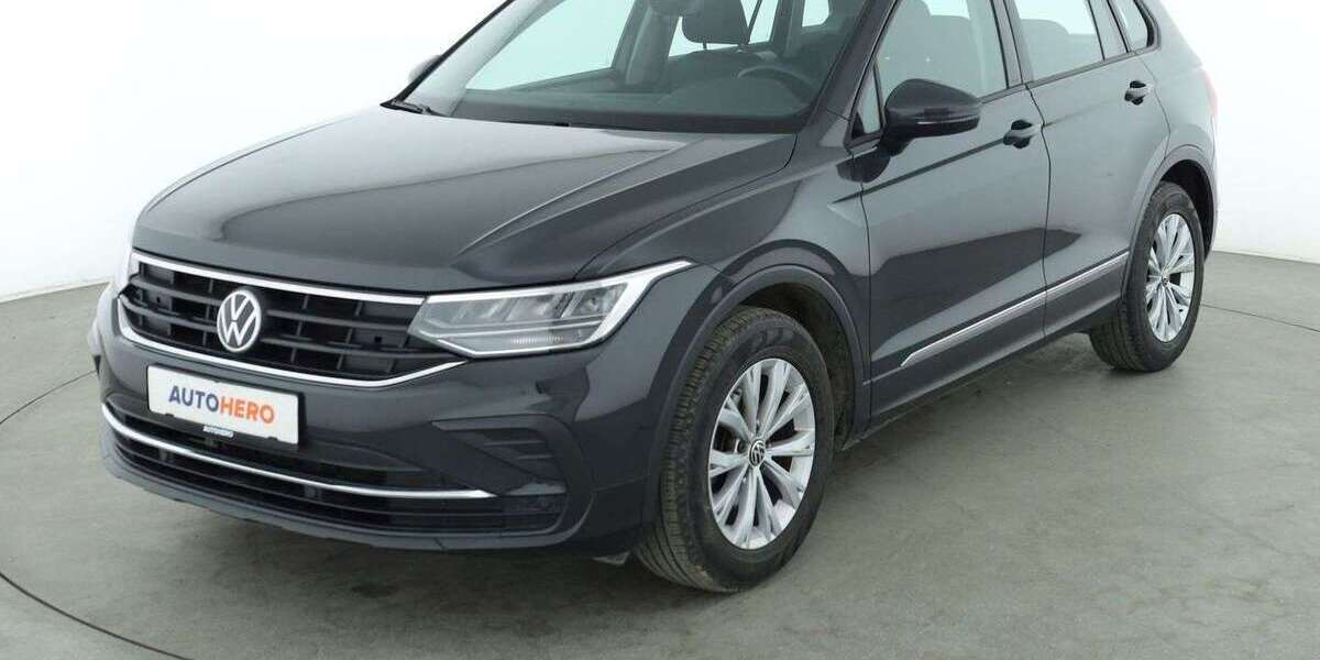 VW Tiguan 71.609 km 18.700 &euro; Neufahrn 85375