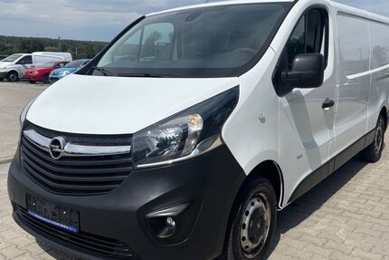 Opel Vivaro 180.000 km 8.800 &euro; Wildau 15745