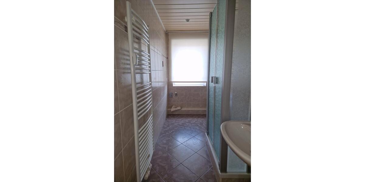 Etagenwohnung Döbeln - 3 Zimmer, 64 m&sup2;, 53.000&euro; | Angebot:26639202