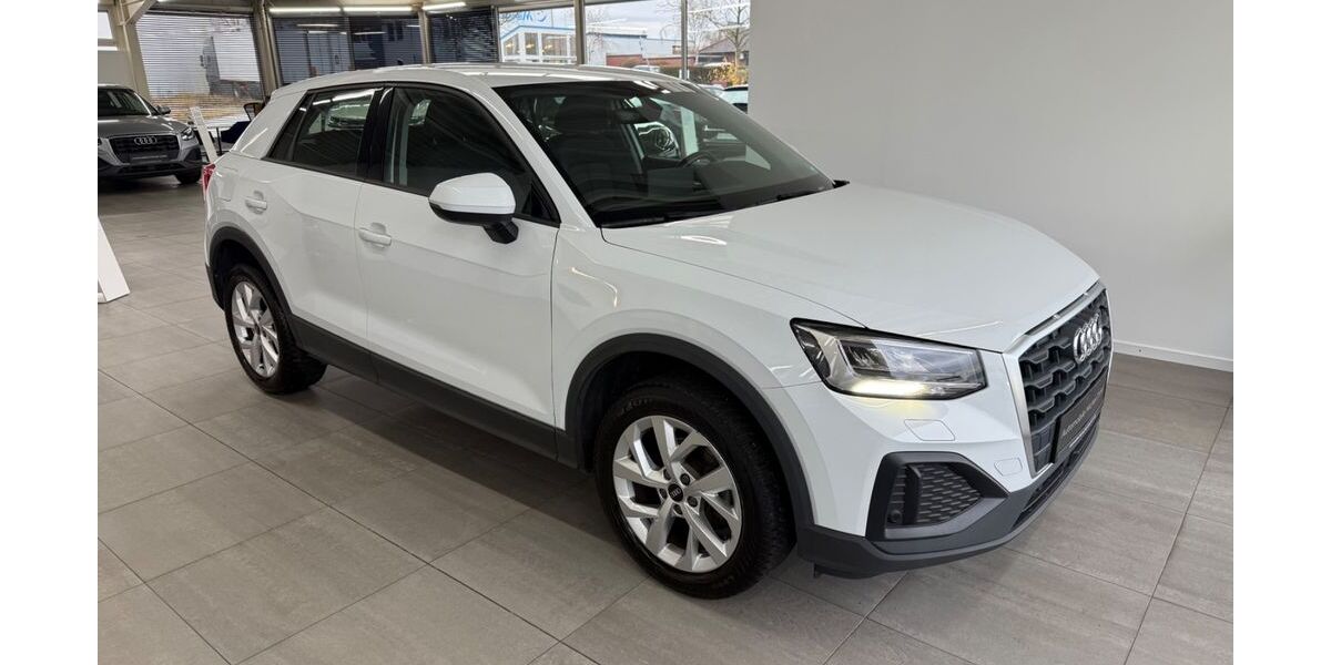 Audi Q2 70.000 km 17.890 &euro; Braunschweig 38116