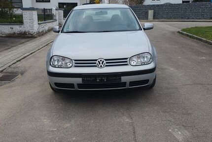 VW Golf 139.420 km 2.250 &euro; Kösching 85092