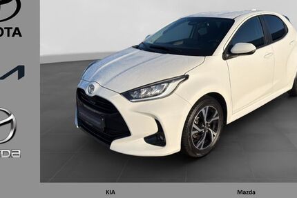 Toyota Yaris 15.700 km 20.950 &euro; Schortens 26419