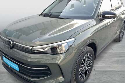 VW Tiguan 13.757 km 41.866 &euro; Bergkamen 59192