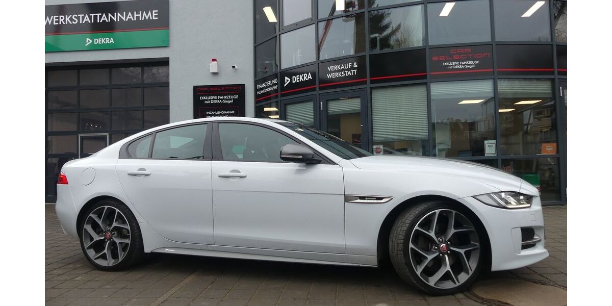 Jaguar XE 110.234 km 17.400 &euro; Berlin 13156