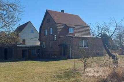 Haus Aken - 6 Zimmer, 132 m&sup2;, 170.000&euro; | Angebot:19908402