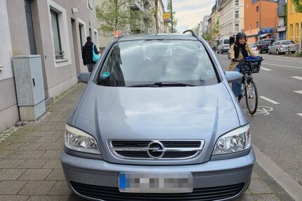 Opel Zafira 78.000 km 3.890 &euro; Kerpen 50170