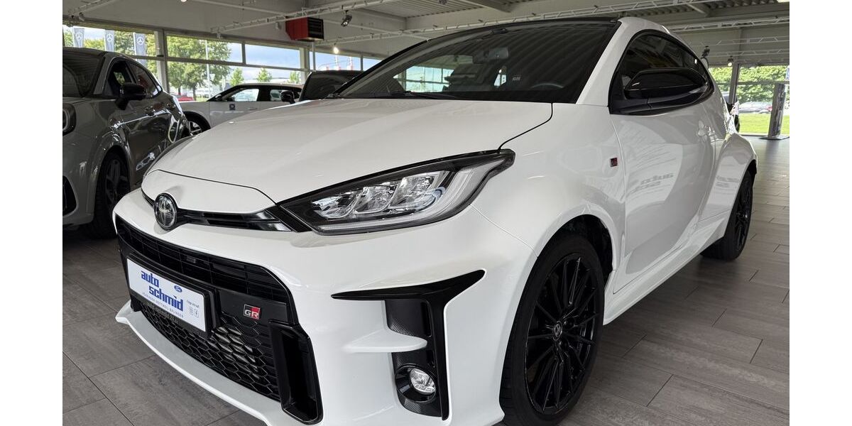 Toyota Yaris 36.500 km 31.990 &euro; Balingen 72336