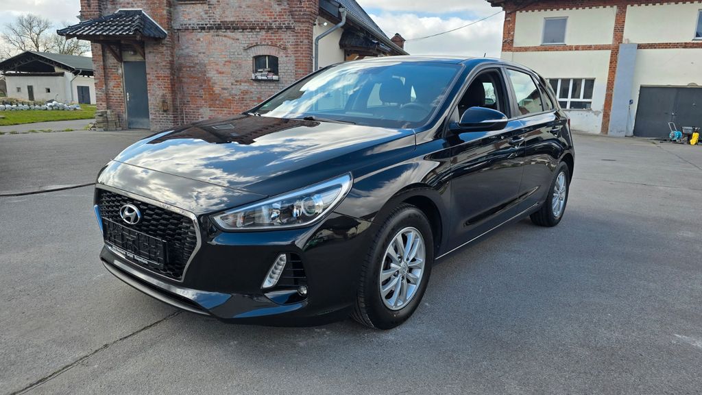Hyundai i30 178.000 km 8.500 &euro; Breddin 16845