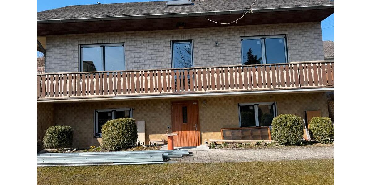 Etagenwohnung Ulmen - 2 Zimmer, 70 m&sup2;, 850&euro; | Angebot:25419337