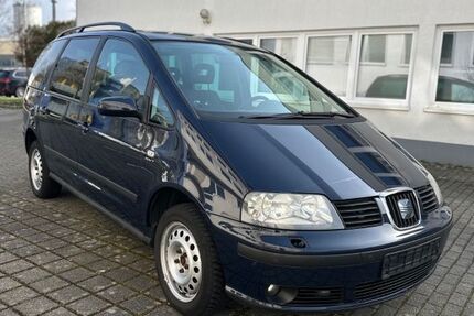 Seat Alhambra 191.500 km 4.290 &euro; Freiburg 79115