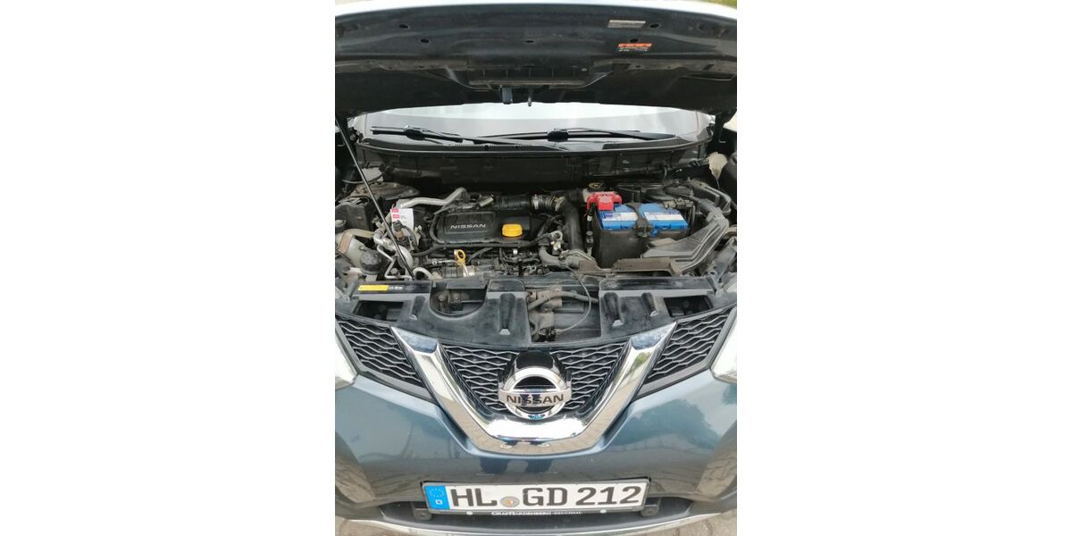 Nissan X-Trail 118.000 km 13.500 &euro; Lübeck 23560