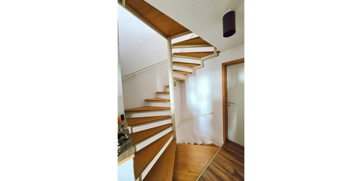 Etagenwohnung Kenzingen - 4 Zimmer, 90 m&sup2;, 254.900&euro; | Angebot:26247638