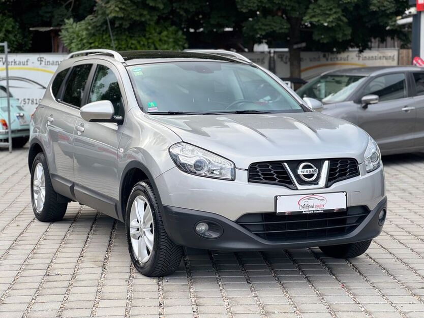 Nissan Qashqai 84.400 km 9.490 € Staufen 79219