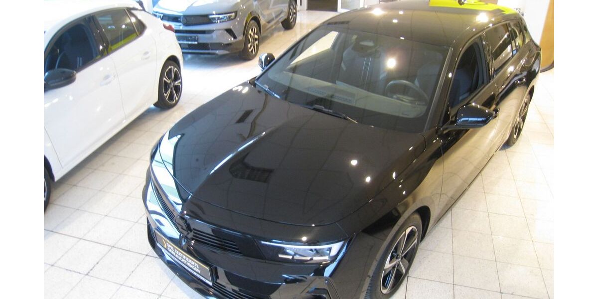 Opel Astra 8.132 km 23.990 &euro; Barsbüttel 22885