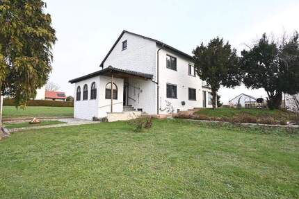 Tolles modernisiertes Zweifamilienhaus in herrlicher Lage von Meckenhausen, bei Hilpoltstein 6 zimmer