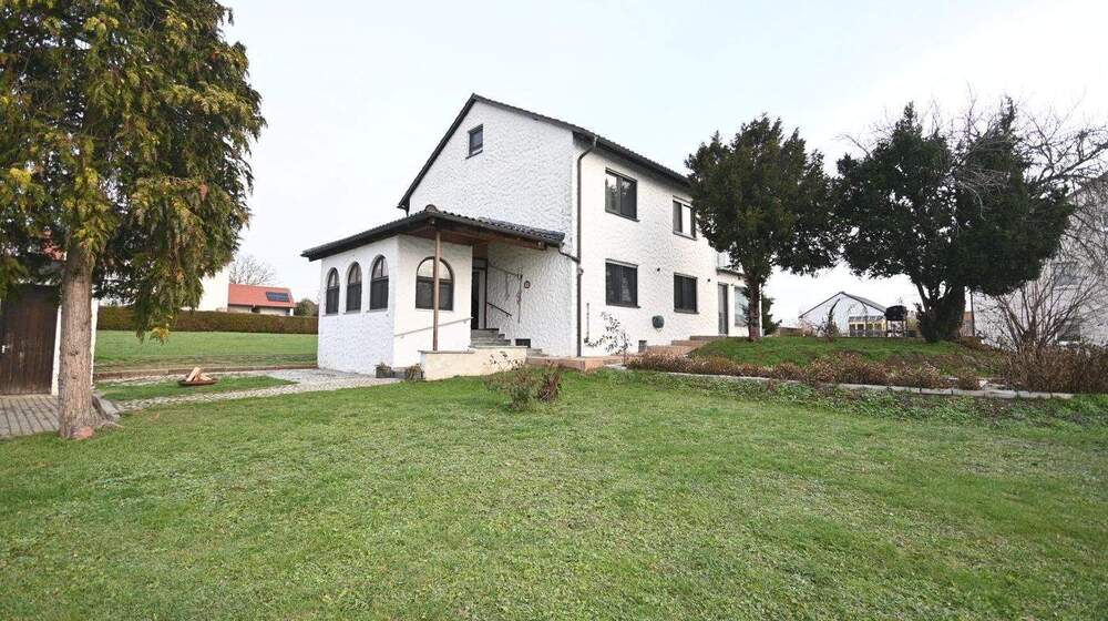 Tolles modernisiertes Zweifamilienhaus in herrlicher Lage von Meckenhausen, bei Hilpoltstein 6 zimmer
