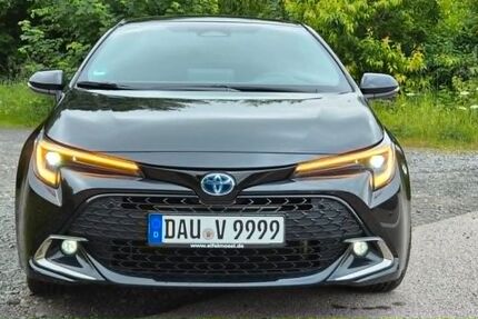Toyota Corolla 9.800 km 32.400 &euro; DAUN 54550