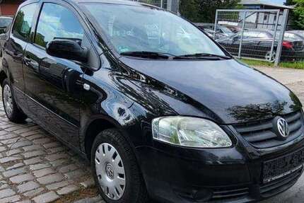 VW Fox 88.000 km 2.699 € Halstenbek 25469
