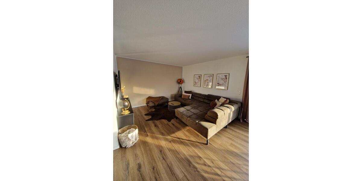 Emsbüren: Schöne helle Penthauswohnung 3 zimmer