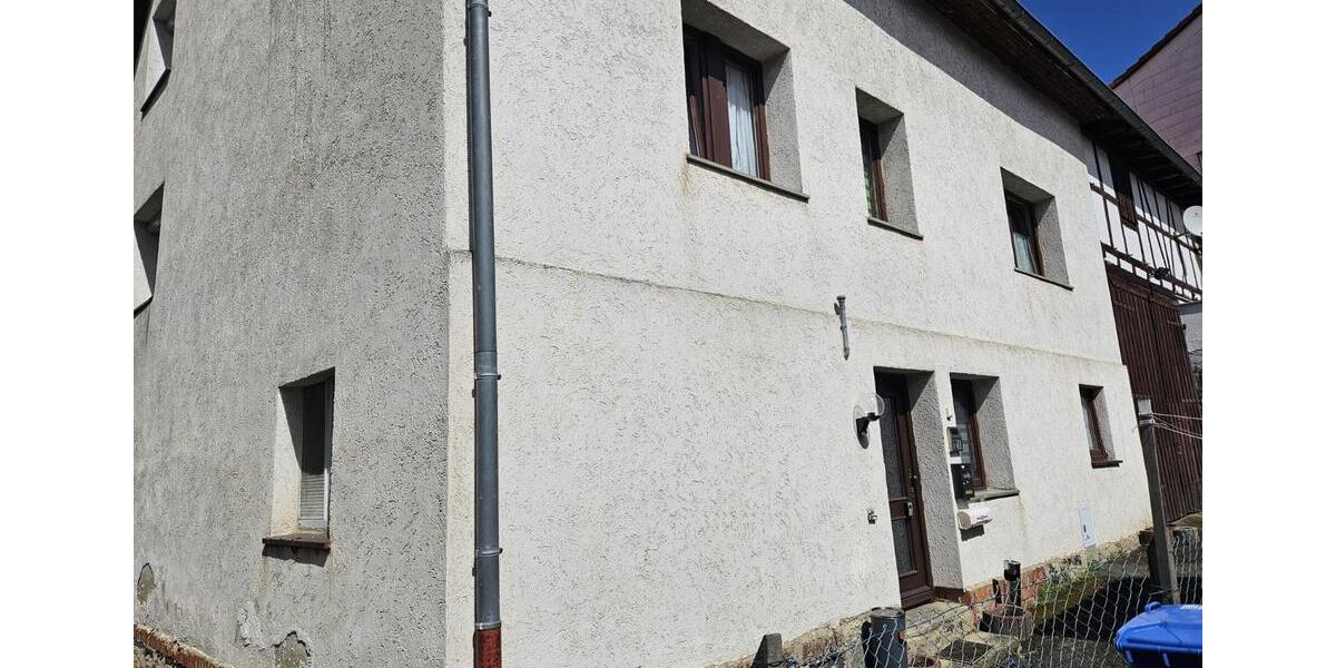 Einfamilienhaus Schwalmstadt - 7 Zimmer, 100 m&sup2;, 20&euro; | Angebot:16229101