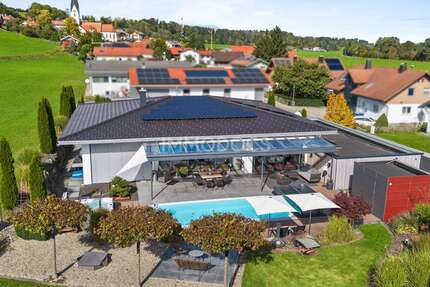 Haus zum Kaufen in Waltenhofen Martinszell im Allgäu 2.500.000 € 270.05 m² 4 zimmer