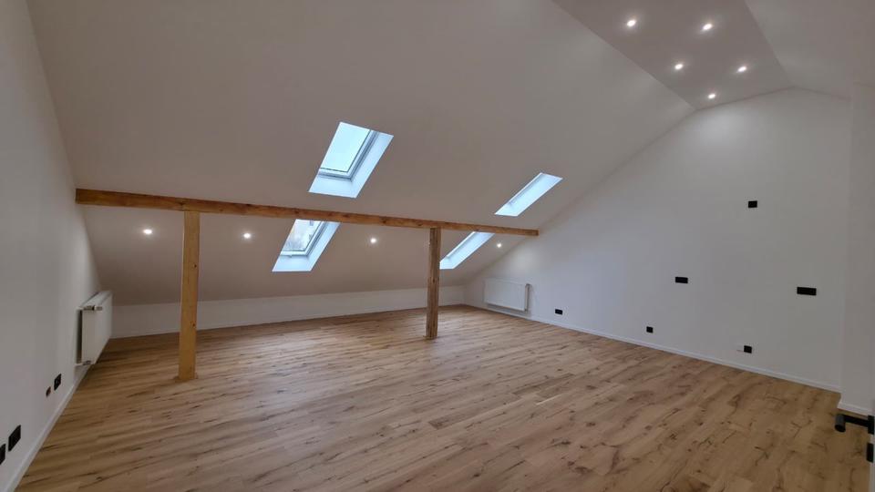 Dachgeschoßwohnung Regensburg Konradsiedlung - 2 Zimmer, 70 m&sup2;, 329.000&euro; | Angebot:26044978