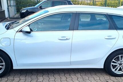 Kia ceed Sportswagon 115.000 km 15.500 &euro; Lübbecke 32312