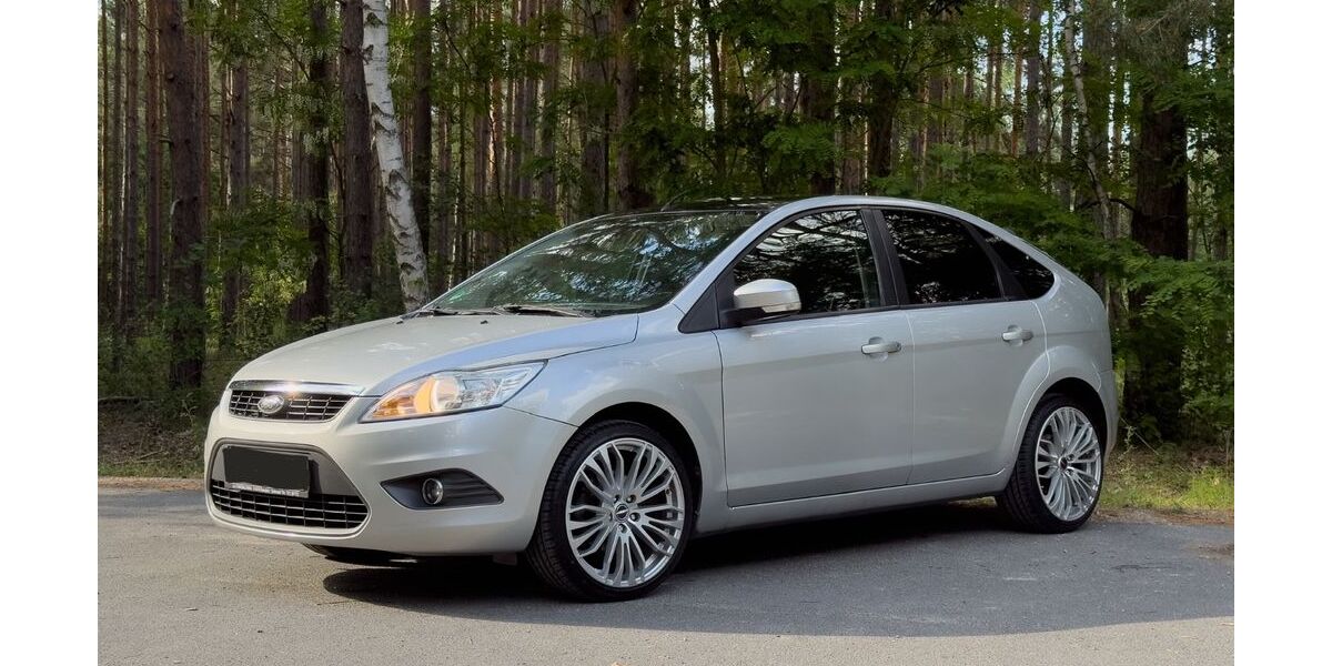 Ford Focus 171.000 km 2.500 &euro; Torno 02991